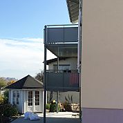 Glasfüllung A+G Metallbau Balkonsysteme Balkonerweiterungen Balkonspezialisten