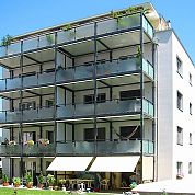 Glasfüllung A+G Metallbau Balkonsysteme Balkonerweiterungen Balkonspezialisten