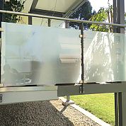 Glasfüllung A+G Metallbau Balkonsysteme Balkonerweiterungen Balkonspezialisten