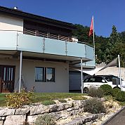 Glasfüllung A+G Metallbau Balkonsysteme Balkonerweiterungen Balkonspezialisten