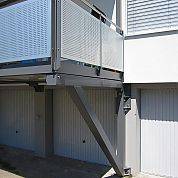 Lochblechfüllung A+G Metallbau Balkonsysteme Balkonerweiterungen Balkonspezialisten