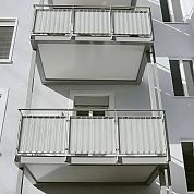 Balkone mit Staketengeländer A+G Metallbau Balkonsysteme Balkonerweiterungen Balkonspezialisten